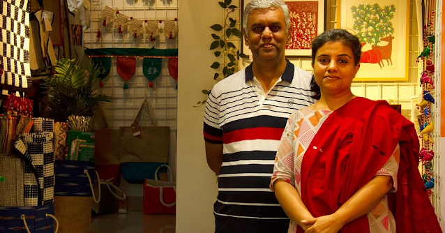 🌟 #Jhappi, a game-changer in #socialimpact! 🤝 Mumbai #entrepreneurs Bhumika Marwaha & Bipin Joshi created a marketplace connecting NGOs with consumers, empowering beneficiaries, & spreading smiles across India! 💕 Unique products with a purpose! 🛍️bit.ly/3MXOyDZ
