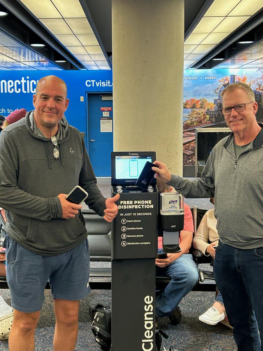 _icleanse's tweet photo. Rumor has it that the TSA line is never ending because everyone is always rushing to disinfect their phones and take pictures with our Swift UVs at Bradley International Airport 🤫

Thank you for the pictures everyone, keep them coming! We love to see them! https://t.co/VbzWVdscYK