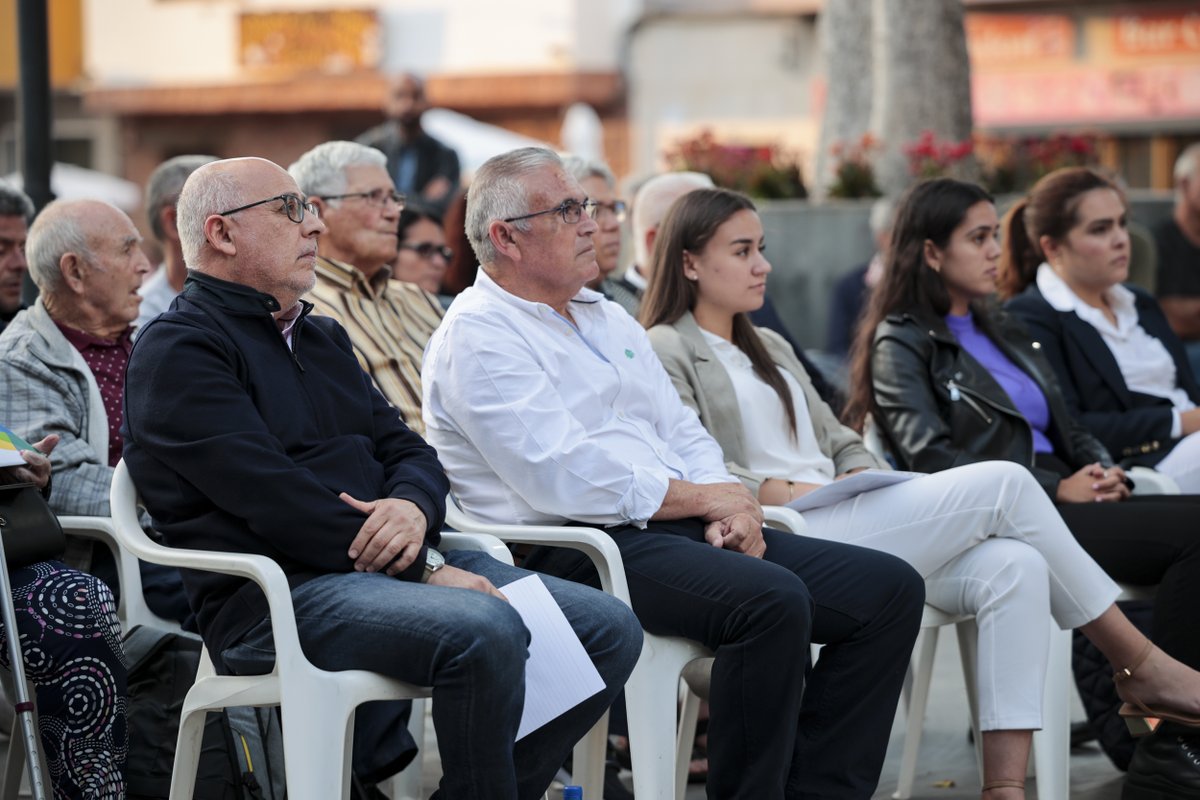 AMoralesGC's tweet photo. «Alma, pasión y gloria por el pasado, presente y futuro de una tierra que grita a voces un cambio de rumbo».

Estas palabras de Pedro Suárez resuenan en mi cabeza. Estoy seguro de que, este 28M, él y su equipo lograrán el cambio que La Aldea necesita. #HacemosGranCanaria https://t.co/uk85VvWrKd