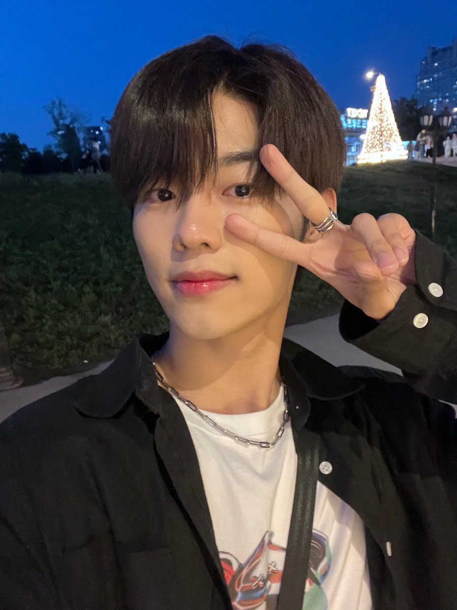 perzhulyx's tweet image. DNA ของอีจอง
หล่อ  　หล่อ
  หล่อหล่อ
　  หล่อ
  หล่อหล่อ
หล่อ     หล่อ
หล่อ      หล่อ
หล่อ　   หล่อ
 หล่อ　 หล่อ
   หล่อหล่อ
　   หล่อ
　หล่อหล่อ
 หล่อ 　หล่อ
หล่อ　   หล่อ
หล่อ       หล่อ
 หล่อ　 หล่อ
　หล่อหล่อ
       หล่อ
    หล่อหล่อ
  หล่อ    หล่อ