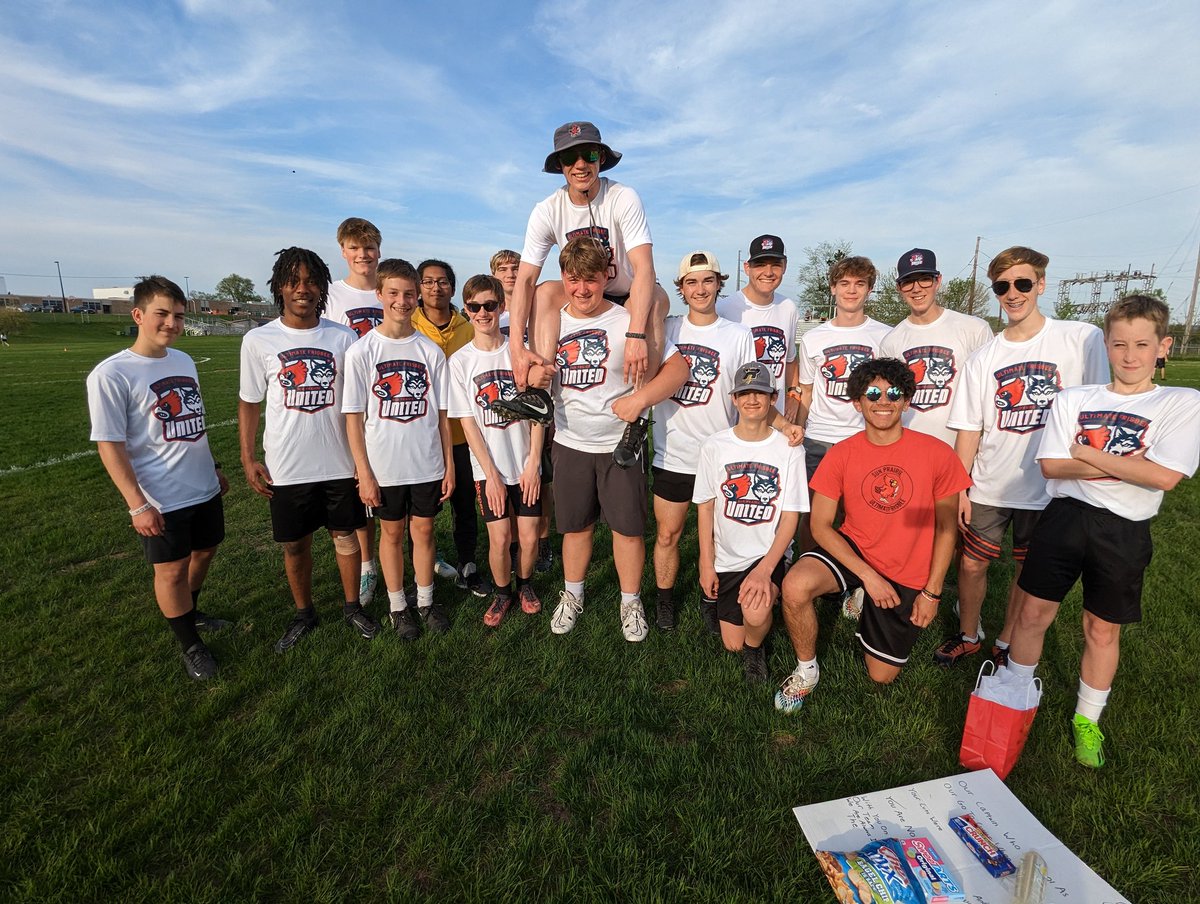 SPOpenUltimate's tweet image. One last league game for SP&apos;s first-ever united ultimate team.  Come cheer them on at SP West&apos;s soccer stadium tonight at 7 PM!  #spunited #sunprairieschools