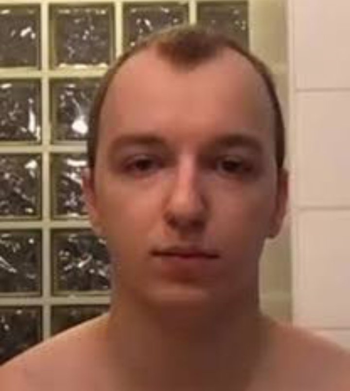KrolMadagaskaru's tweet photo. Otwarty związek? To była nasza wspólna decyzja https://t.co/34qYjdb7Er