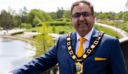 Telford & Wrekin Council (@telfordwrekin) on Twitter photo At tonight’s council AGM, outgoing <a href="/TandWMayor/">Telford and Wrekin Mayor</a> <a href="/CllrRajMehta/">Cllr Raj Mehta IoL</a> will present Trustees of <a href="/InterfaithTelf1/">Telford & Wrekin Interfaith Council #KAVS2024</a> with £13,272 raised through his Mayor’s Charity Appeal to support young people in the borough and create a new youth club. Thank you to everyone who supported the fundraising. At tonight’s council AGM, outgoing <a href="/TandWMayor/">Telford and Wrekin Mayor</a> <a href="/CllrRajMehta/">Cllr Raj Mehta IoL</a> will present Trustees of <a href="/InterfaithTelf1/">Telford & Wrekin Interfaith Council #KAVS2024</a> with £13,272 raised through his Mayor’s Charity Appeal to support young people in the borough and create a new youth club. Thank you to everyone who supported the fundraising.
