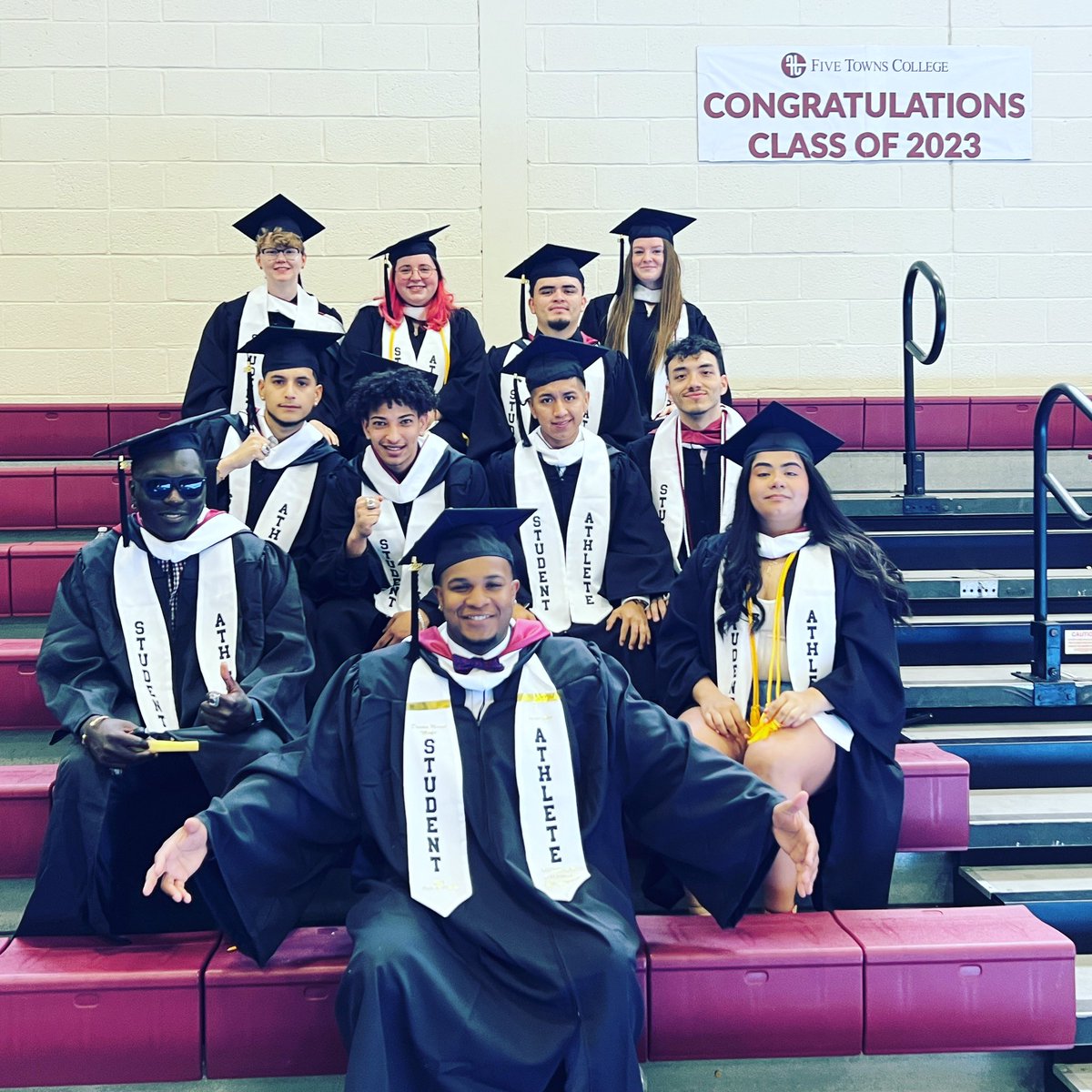 FiveTowns_Sound's tweet image. Congratulations to our Student-Athlete Graduates! We are so proud of you! 🎓🏀⚽️🏐🏃🏽‍♂️🎮

#HearTheSound #SoundOn #OneFamily #FTCGrad2023 #classof2023
#FTC2023 #ftcsoundtalent #FiveTownsCollege 

@FiveTownsNY @FTCSoundAD @FTCMassComm @FTCPresident @FTCSoundAD