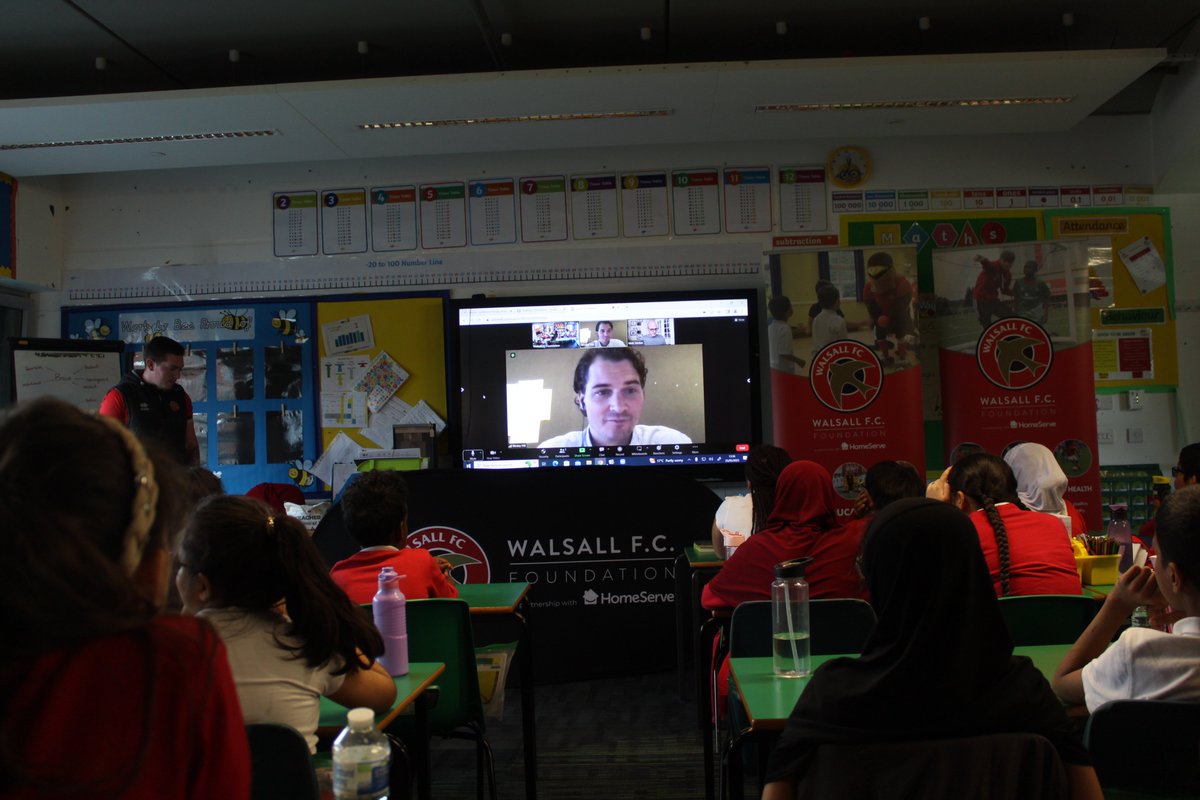 Walsall FC Foundation (@wfcfoundation_) on Twitter photo π«π£οΈ This afternoon Matt Jordan and Wesley Hill from Trivela Group kindly spoke to students at <a href="/CaldmoreAcademy/">Caldmore Primary Academy</a>!
Both guests shared insight around topics including resilience and inspiration π π«π£οΈ This afternoon Matt Jordan and Wesley Hill from Trivela Group kindly spoke to students at <a href="/CaldmoreAcademy/">Caldmore Primary Academy</a>!
Both guests shared insight around topics including resilience and inspiration π