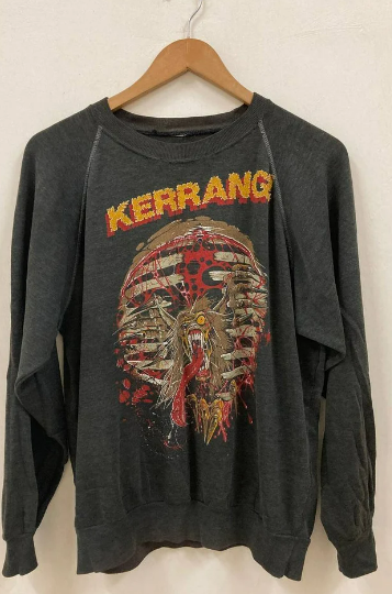 Anthony_Currie's tweet photo. @KerrangMagazine First? https://t.co/4cBxtgG9Mu