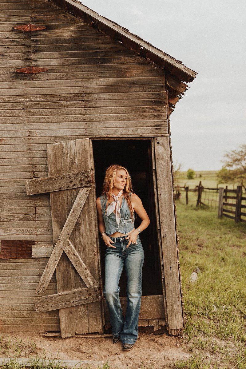 TripleJBoutique's tweet photo. Wild West collection, dropping 5.26 at 9amcst 😍😍😍 https://t.co/tFZ6IZc1y6