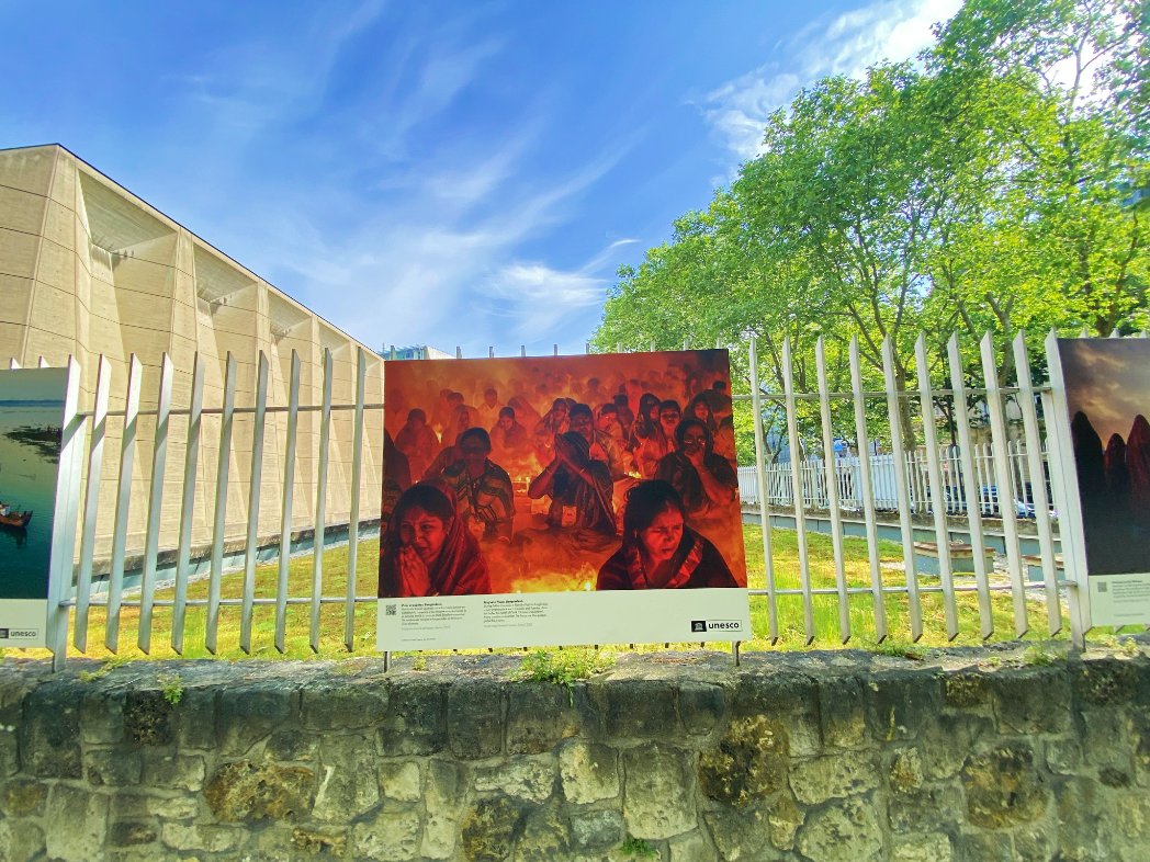 My photograph has been exhibited outside the UNESCO HQ in Paris on the occasion of the 35th anniversary of the Silk Roads programme. 

#photoexhibition #exhibition2023 #paris #silkroads #UNESCO #UNESCOSilkRoads