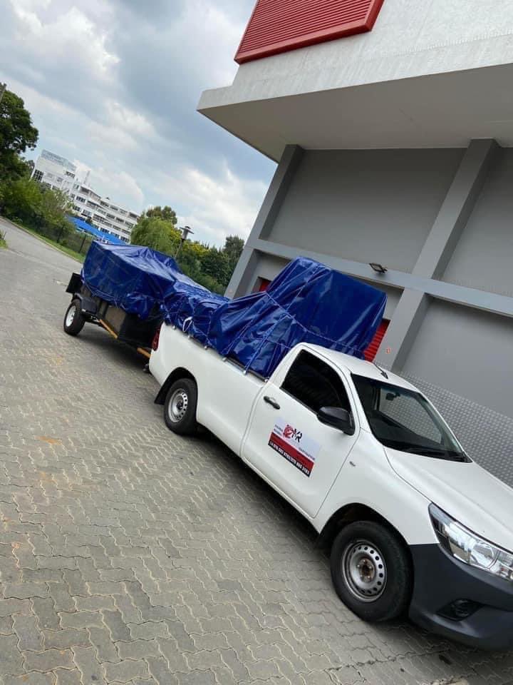 Murahpie's tweet photo. Truck/Bakkie for hire βοΈ 076 093 9782
#Vendatwitter #VhuvhambadziDrive #DjSbu #InCaseYouMissedIt #RepoRate #salary #Lethabo #Forbes #fearwomen #KaizerChiefs #Tower #Mathoho #JustMrDIt #BBTitans https://t.co/LfT2Ks50FW