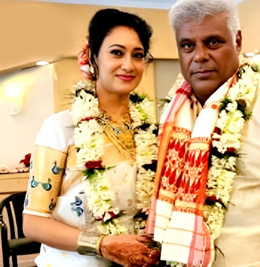 #AshishVidyarthi gets married at 60.