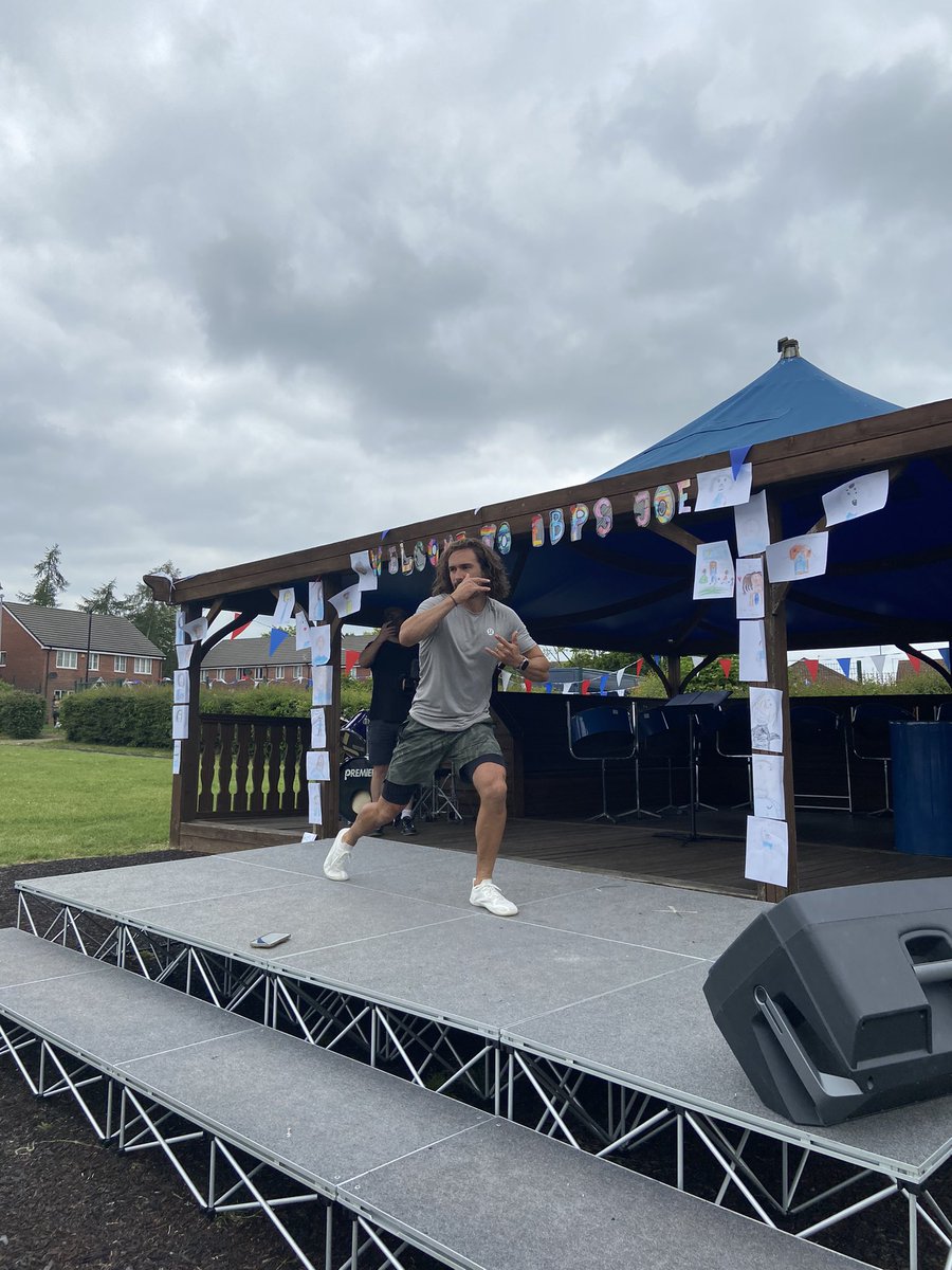 ectonbrookpri's tweet image. A day to remember huge thanks @thebodycoach children and staff are buzzing