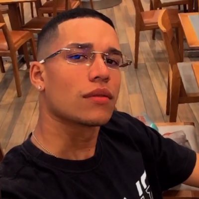 LcsRocha_'s tweet photo. #NovaFotoDePerfil https://t.co/HaxC6K0CyP