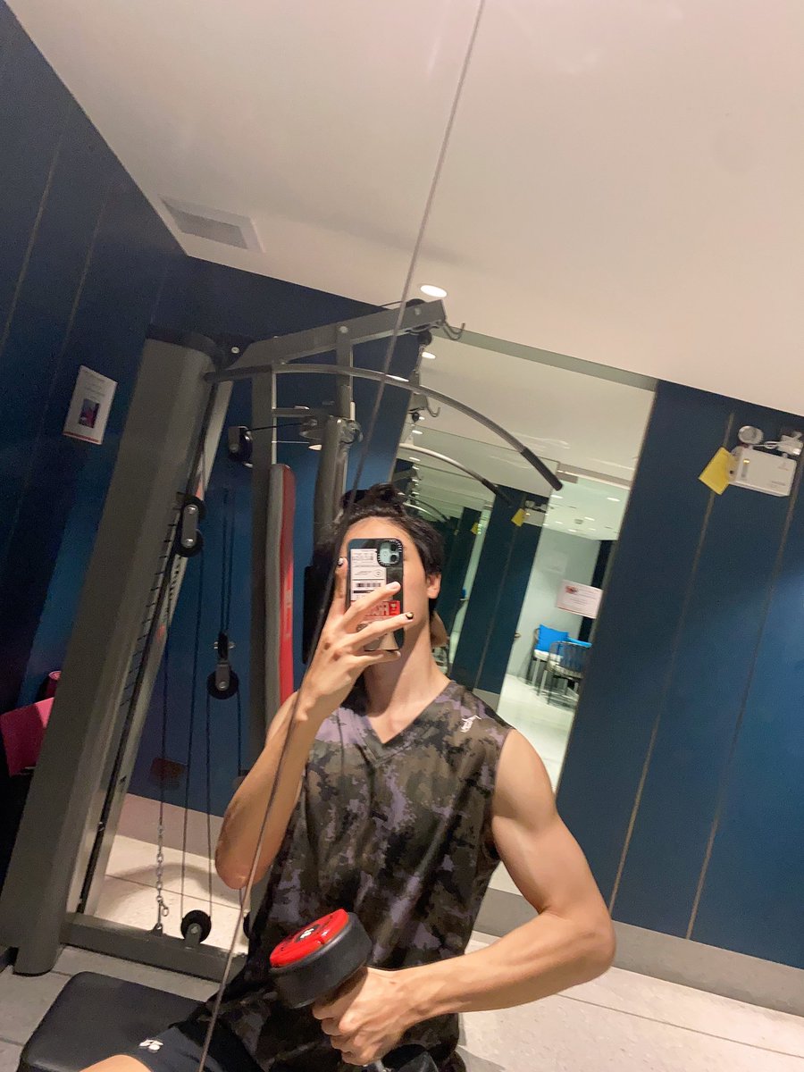 Jarukit Meemanee tweet media