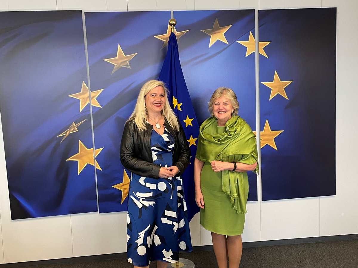 MelanieHuml's tweet image. Einsatz für starke Regionen in #Europa: für noch bessere Fördermöglichkeiten und einfachere Antragstellungen. Mit Experten aus der Heimat und der #EU diskutierten wir in den Räumlichkeiten der Bayerischen Vertretung in #Brüssel intensiv die Kommunalabwasser-Richtlinie #probayern