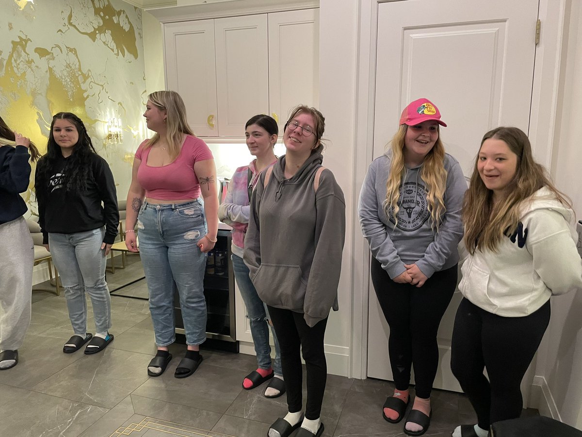 TwinTech (@twinteched) on Twitter photo Thank you to Lee and staff at Cavana Ridge for Customer and Business Awareness Training today!
#cavanaridge <a href="/SCDSB_SHSM/">SCDSB SHSM</a> <a href="/SCDSB_Schools/">Simcoe County District School Board</a> <a href="/TheresaFWatt/">Theresa F Watt</a> Thank you to Lee and staff at Cavana Ridge for Customer and Business Awareness Training today!
#cavanaridge <a href="/SCDSB_SHSM/">SCDSB SHSM</a> <a href="/SCDSB_Schools/">Simcoe County District School Board</a> <a href="/TheresaFWatt/">Theresa F Watt</a>
