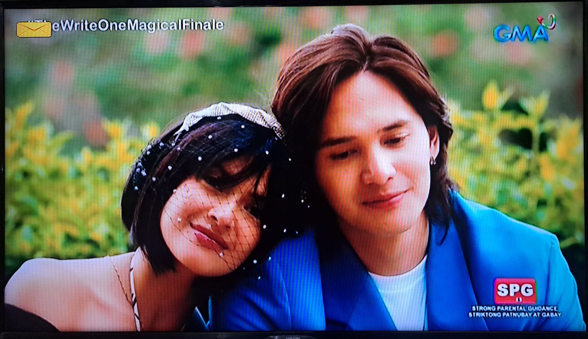 itsmelendel's tweet photo. It's like a fairytale! Such a unique story! I super love this show. Great finale!
Congrats @GMA_PA @Viu_PH @gmanetwork . And ofcourse, to my brother and sister in faith - @Rurumadrid8 @bianxxxxxa - you both did an amazing job. Bravo! Love you both!
#TheWriteOneMagicalFinale https://t.co/RR0gU0L434