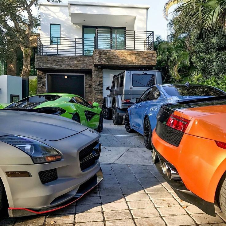 AkhilShibu07's tweet image. Some will hate and try to pull you down seeing you doing good in your life.
Others will support and push you up to reach your goals even if you are doing good.
Choose your circle wisely.
#escapematrix,#warrior