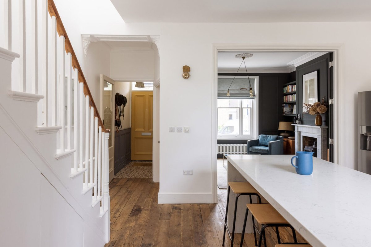 We painted this beautiful three-bedroom maisonette housed in a spacious Victorian terrace property on Broomhouse Lane in Fulham.

Full project details are below:
millenniumldn.co.uk/broomhoouse-la…