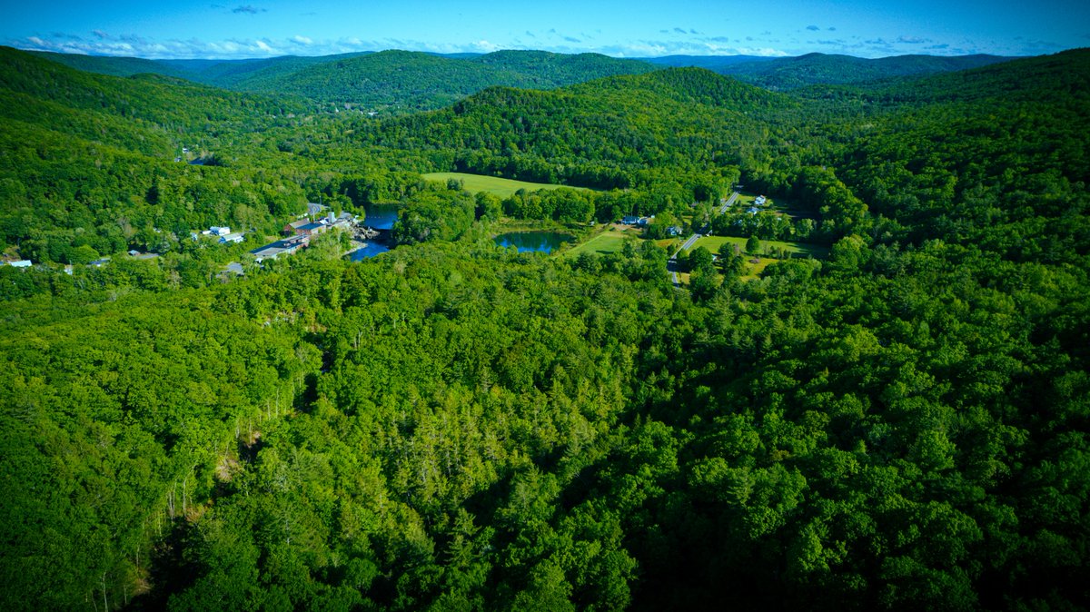 Today's #drone job was high in the hills of #Montgomery #Massachusetts with spectacular views & HIGH #mountain slops #adrenalinepinching #droneservices #dronephotography #dronevideo #womenwhodrone #landscapephotography #newengland #ThePhotoHour #djimavic3pro