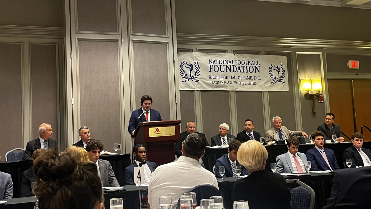amccarthy2023's tweet image. Grateful to have been honored alongside the other 28 recipients of the National Football Foundation Scholar-Athlete Award at the NFF Jack Grinold/Eastern Massachusetts Chapter banquet Saturday Night! @CathMemKnights @Wes_Football