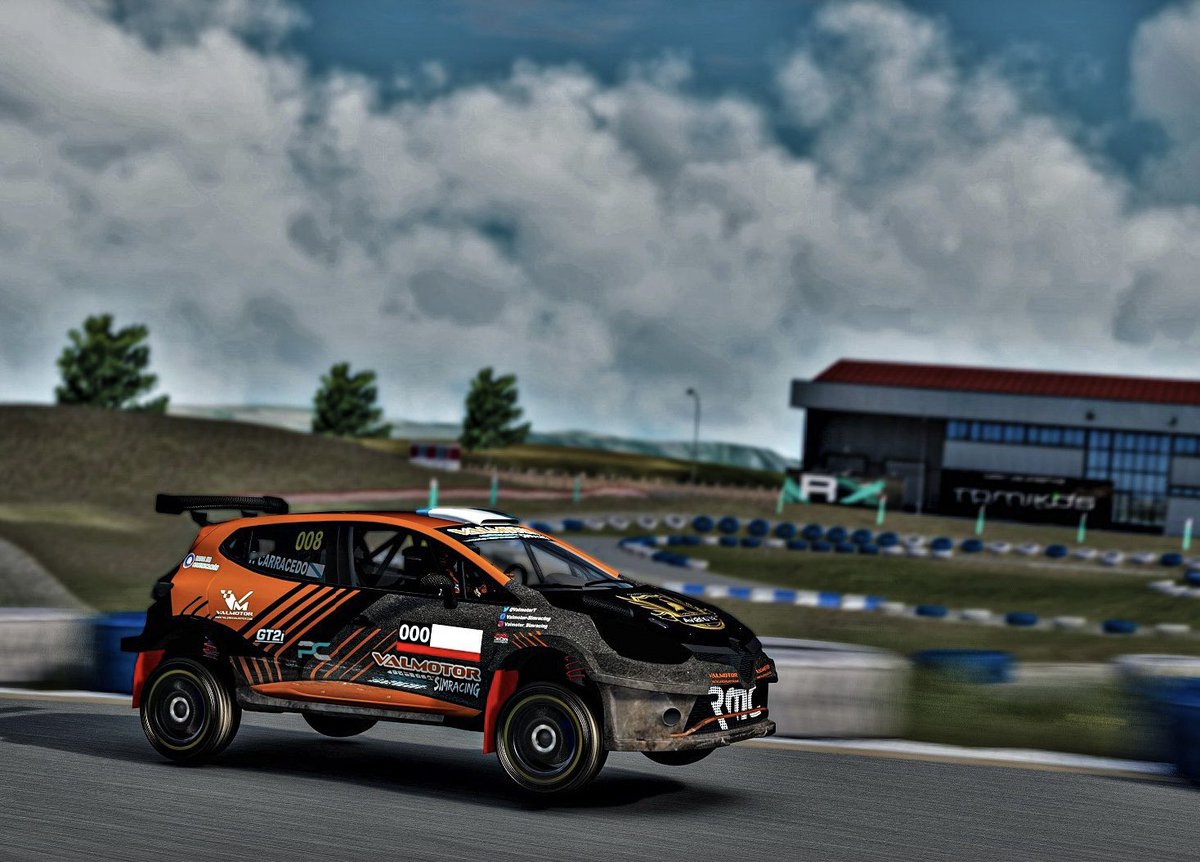 🥇VICTORIA EN MIRANDA🥇

Genial debut en el Cerxv de <a href="/club_simracing/">Club Simracing</a>. Contento con el ritmo y con ganas de la siguiente!!