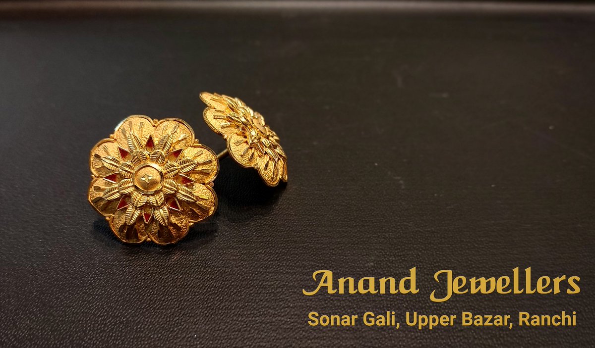 Looking for a pair of classic earrings to complement your ethnic look? We've got you covered with a wide collection of gold studs, at all sizes and weight range.

#gold #earrings #studs #goldstud #studearrings #Ranchi #Jharkhand #jewelry #jewellery #jewels #shoplocal #familyrun