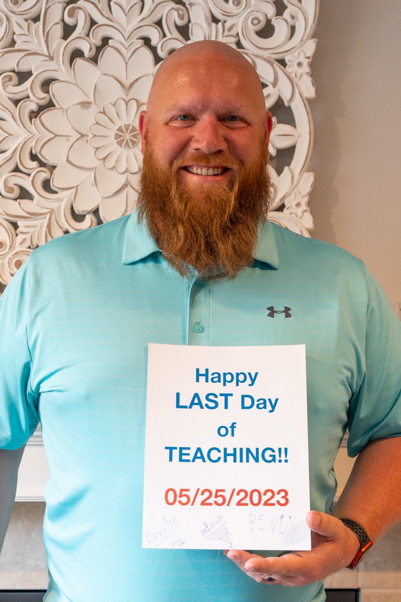 The kids made me a sign to go with their last day signs!  Beginning this summer I will be serving 16 Nebraska districts as part of the team at ESU 2.  So not my last day in education, just my last day as a classroom teacher.