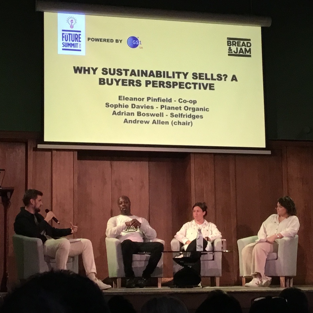 women_food_wifi's tweet image. Actually we have just learnt at the next session at #BreadJamFest #FutureSummit as Sophie Davies has said that Renee Elliot is now back at the @planetorganic helm. She is amazing! We are so pleased womeninthefoodindustry.com/female-food-fo…