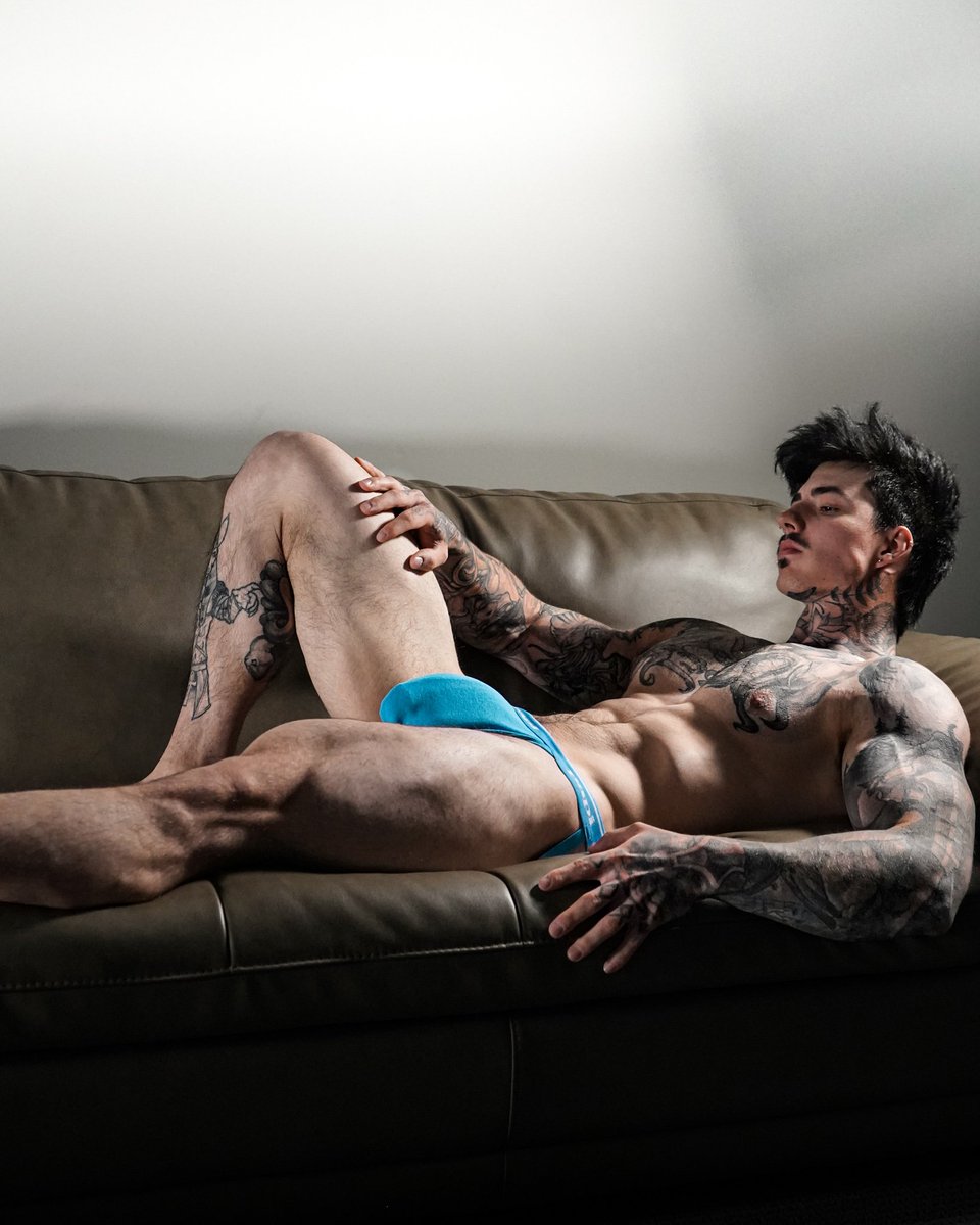 jakipz's tweet photo. I've got the perfect pillow for you 😈..
VIP content 🔞👉 https://t.co/aIrzpyUgee https://t.co/ruG6AATkxz