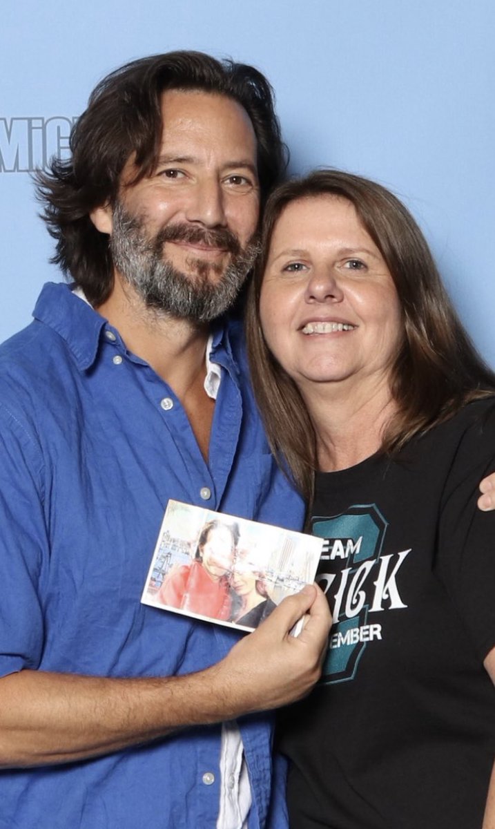 That guy…..who brought this guy into my life…and made it so much better 💙
#myconstant #henryiancusick 
#thankyouDesmond
#thankyouLOST
#thankyouIan
#thirteenyears
#finaleanniversary