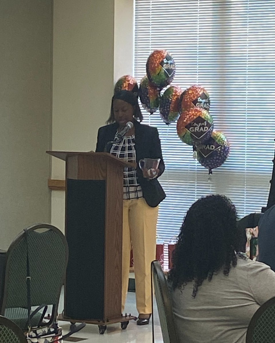 Congratulations to Salisbury University at USM, BSW and MSW Students! 🎉 

It was an honor to see the celebration and Jennifer Foxworthy, MSW, as she addressed the Salisbury University grads.
