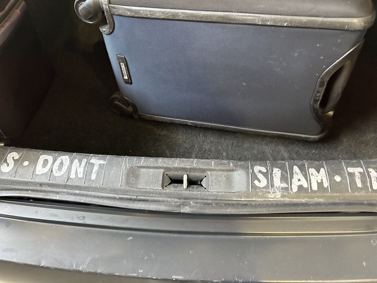 spotted_model on Twitter "My Uber guy doesn’t like people slamming