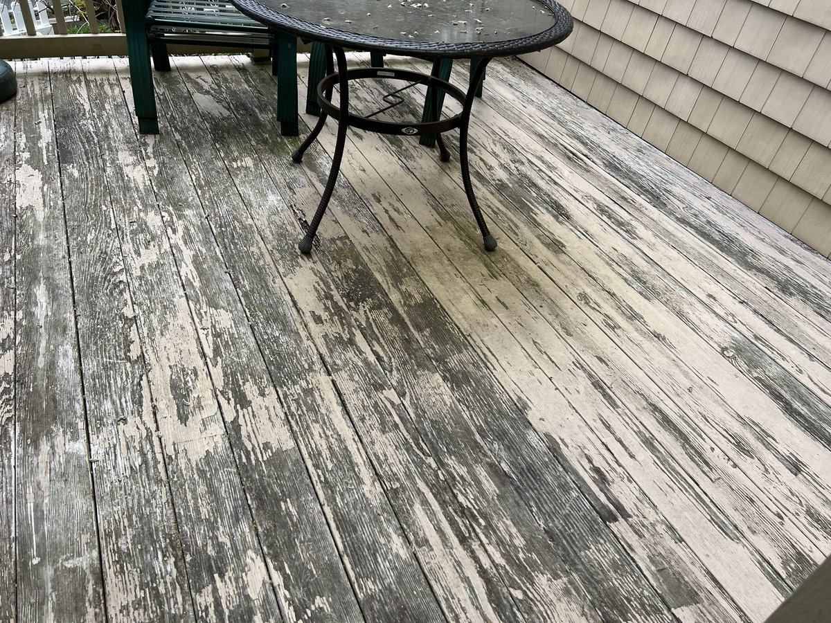 handyable's tweet photo. Rotten porch - this porch needs to be rebuilt 
Give us a call for a porch quote 
(914)943-3520 
(914)837-5404 https://t.co/n2BdwwyUkZ