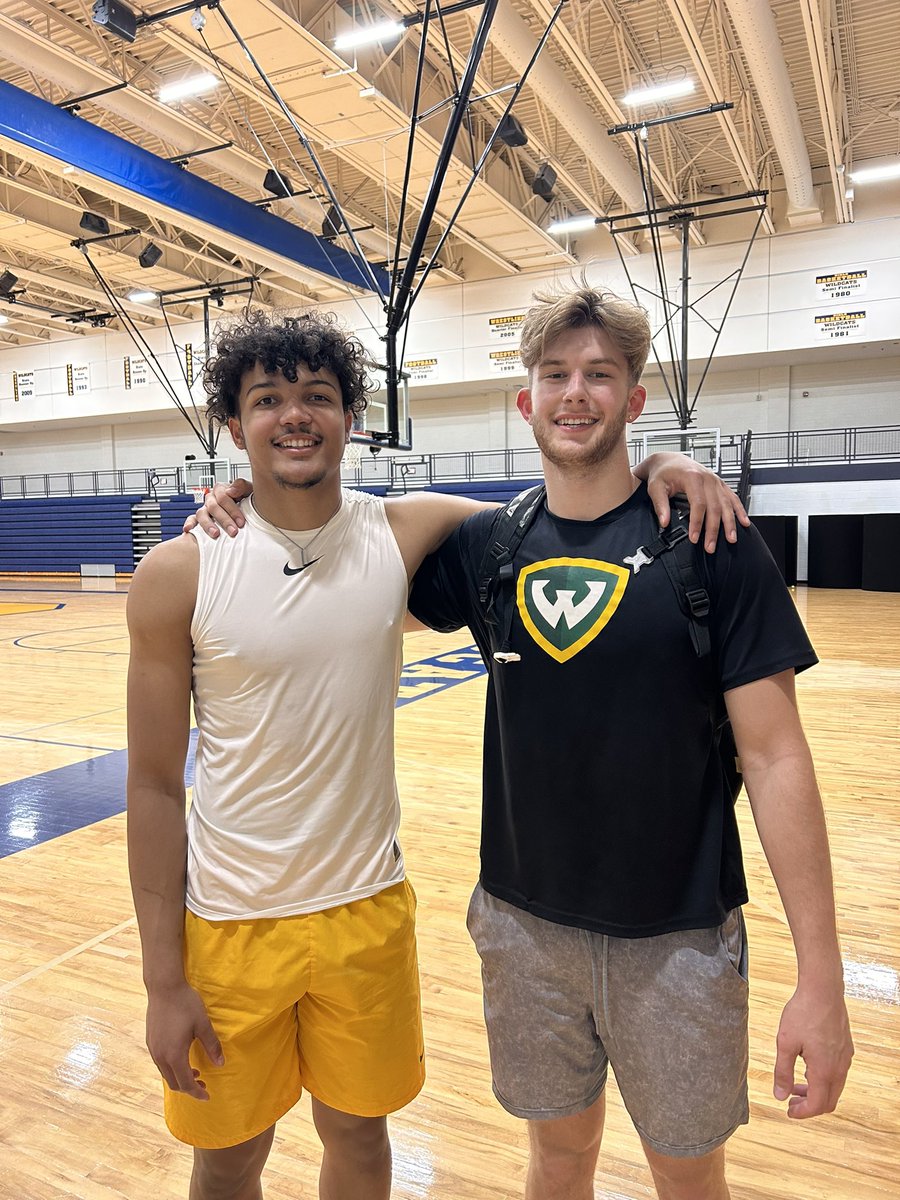 Always good to have two of our alumni back in the building working out with the kids! #OxfordHoops