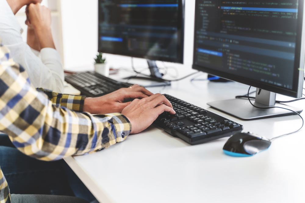 Baufest's tweet image. 📲 En esta nueva nota de #Blogfest te contamos los beneficios y la importancia de adoptar el enfoque «shift left testing» en el desarrollo ágil, con el fin de encontrar y prevenir defectos en las etapas iniciales del proceso de desarrollo 👉 bit.ly/3MQRaTM