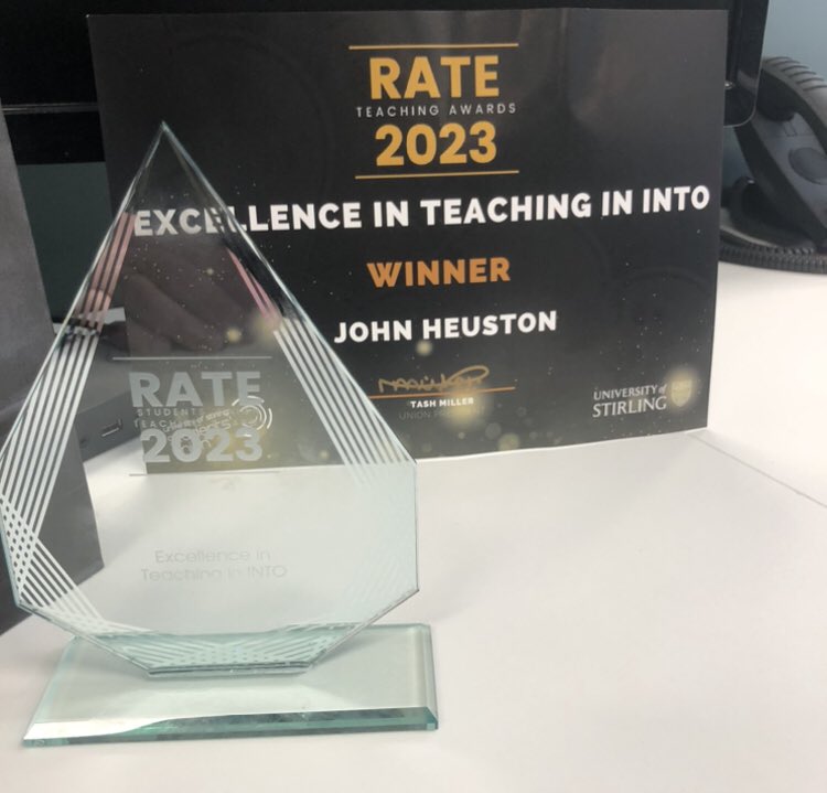Surprised to be nominated then honoured to win a @stirlingunion #RATE award - grateful to #Business #Economics and #Marketing students in Into @StirlingUni Cracking ceremony 👏🏻👏🏻👏🏻 #ChuffedToBits