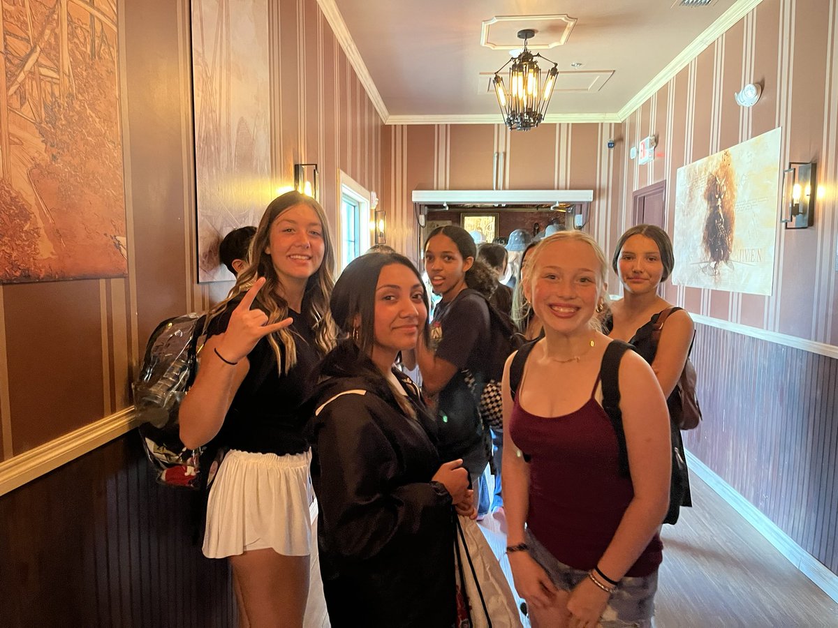 AJBtoroband's tweet image. Fine Arts Trip 2023 is underway! 1st stop is the new Dr. Diabolical coaster!
#SixFlags #SpringTrip #WorkHard #PlayHard