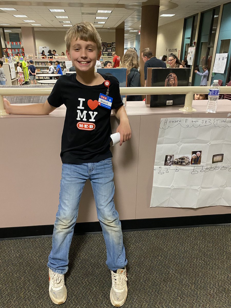 Our Living History Museum was a HUGE hit! These 4th graders have worked day in and day out researching, preparing and memorizing their facts to present today to our students, staff and their families! 🎤⚾️🏈🇺🇸👏🏼<a href="/JenniferSchnur3/">Jennifer Schnurpel</a> <a href="/hhepartlow/">Mr Partlow</a> @mswilliamshhe <a href="/DanCrenshawTX/">Dan Crenshaw</a> <a href="/HEB/">H-E-B</a>