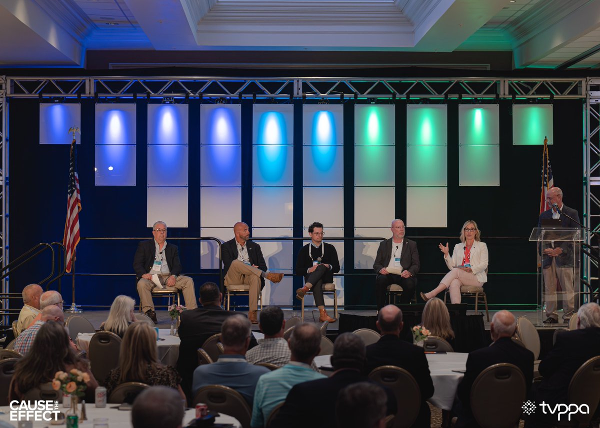 TVPPA's tweet photo. Kendall Bear, Jennifer Brogdon, Steve Hargrove , Joe Tierney and Terry Wimberley share their perspectives and discuss the challenges and benefits of #solar energy projects across the Tennessee Valley at our Annual Conference.
#TVPPA77th #TVPPA #CauseTheEffect https://t.co/ZnHDLuFwdm