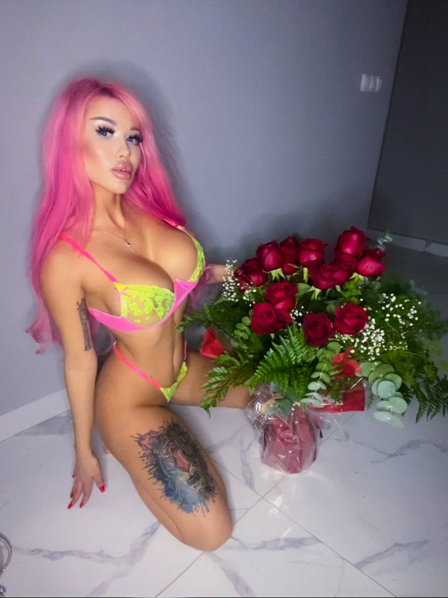 Content from mia_molly