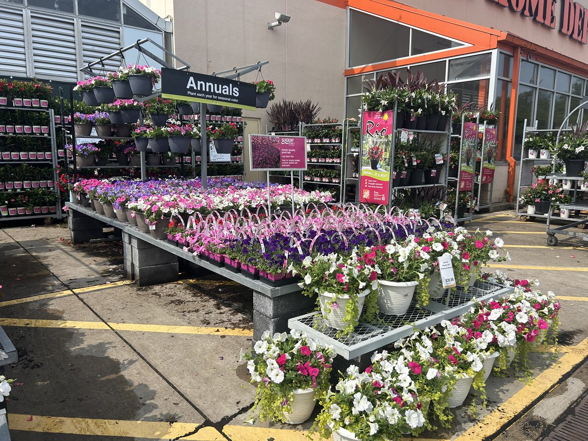 GCG Merchandising tweet media