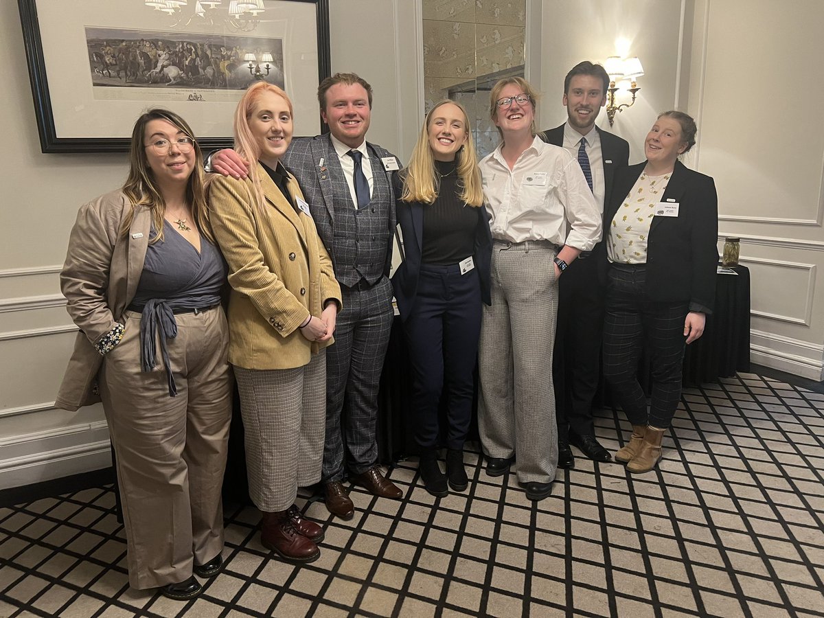 The team have arrived and are ready for an evening discussing the #NotSoFreshwater in our rivers at our #ChemicalCocktail event 🍸🍹
