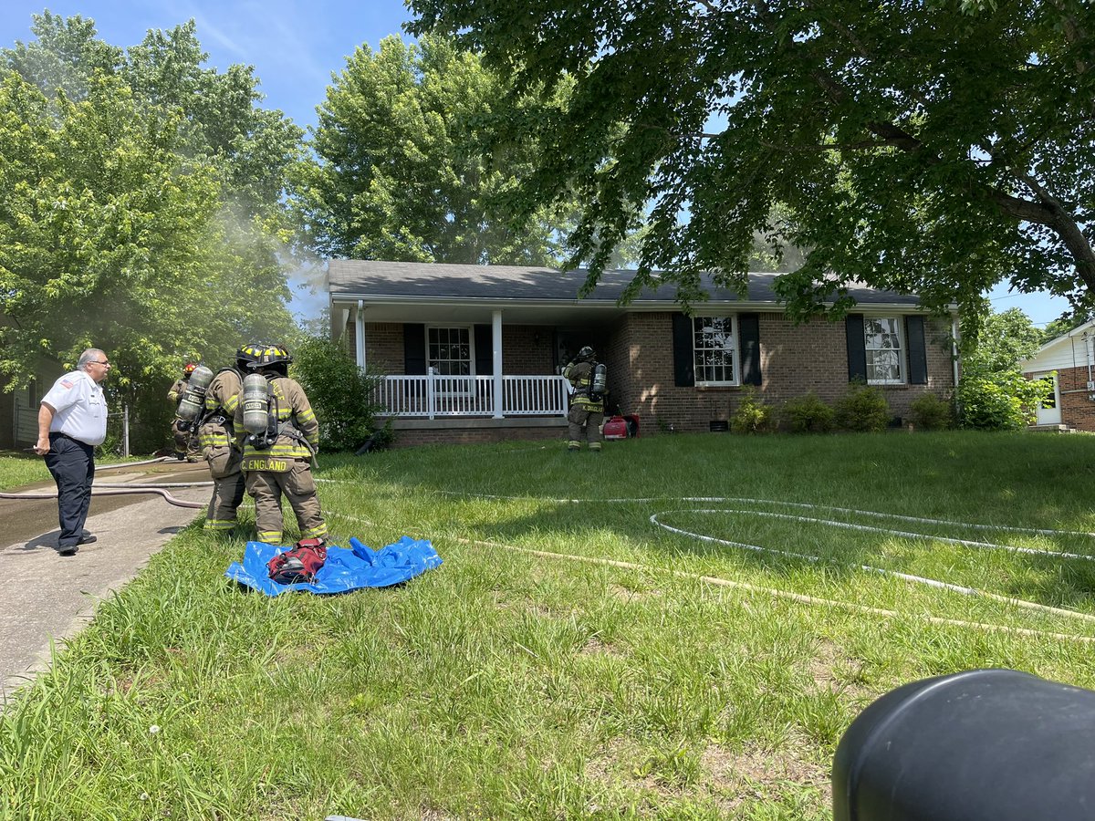 ClksFire's tweet photo. May 23, 2023 10:25am-
Battalion 3 crews from Stations 5, 6, &amp; 1 were dispatched to a house fire on the 700 block of Overton Dr.
The home owner &amp; child discovered the fire in the kitchen coming from the kitchen and they exited the house.
The fire was quickly brought under control. https://t.co/kfjPE3OT2p