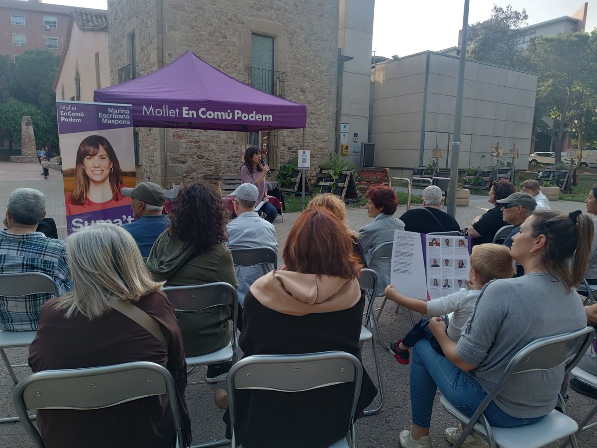 molletencomu's tweet photo. Just ara iniciem l'acte de barri a Can Borrell amb un bon número de veïns i veïnes #sumatalfutur #marinaescribano2023 https://t.co/PkhxzAnZnt