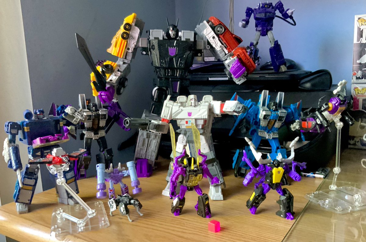 DECEPTICONS ATTACK💥 

#transformers