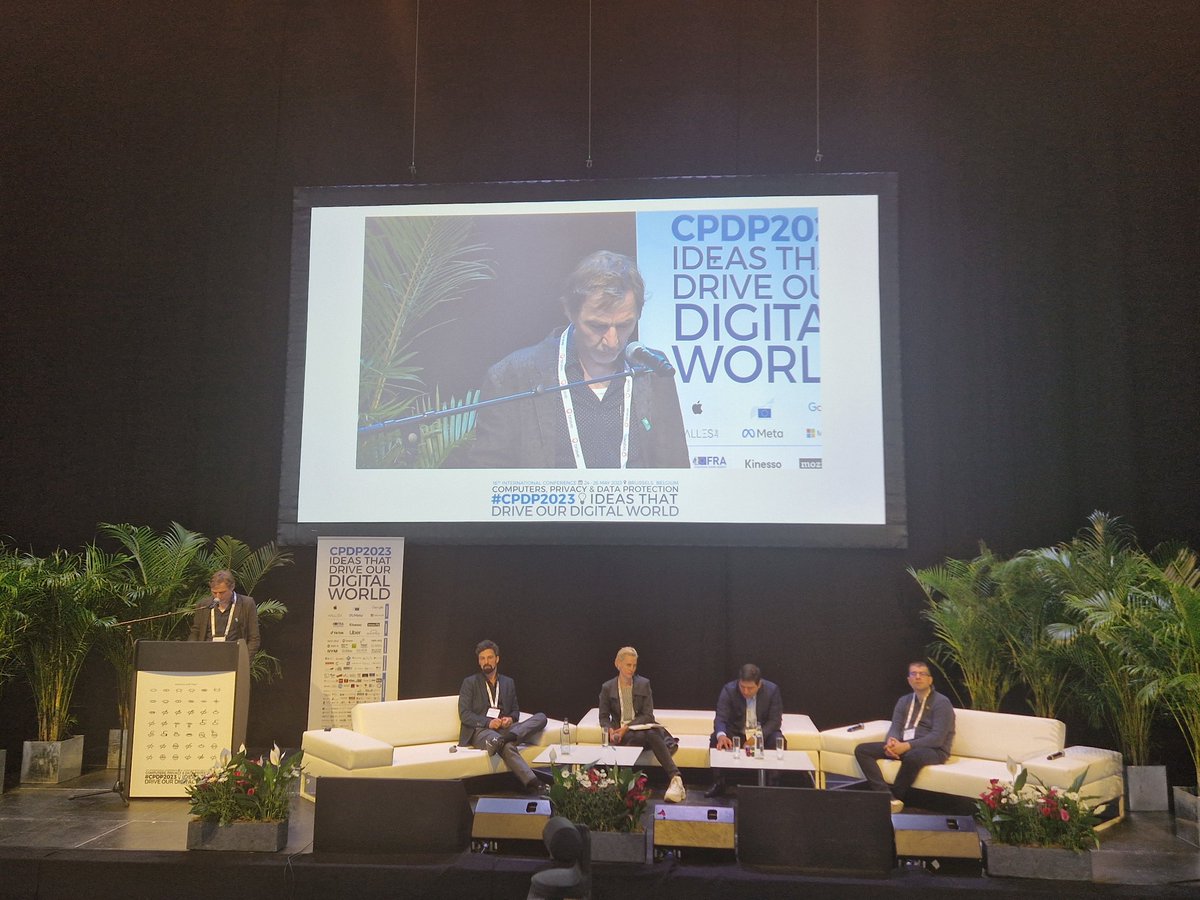 Paul De Hert opening the first night of #CPDP2023 at <a href="/LesHallesBXL/">Halles de Schaerbeek</a>. With <a href="/jayapapaya/">Jaya Brekke 🍉</a>, <a href="/Suitpossum/">Brett Scott</a> <a href="/Alfredo/">Alfredo Rodriguez</a> Rial, <a href="/ecuarauz/">Andrés Arauz</a> <a href="/nymproject/">Nym</a>