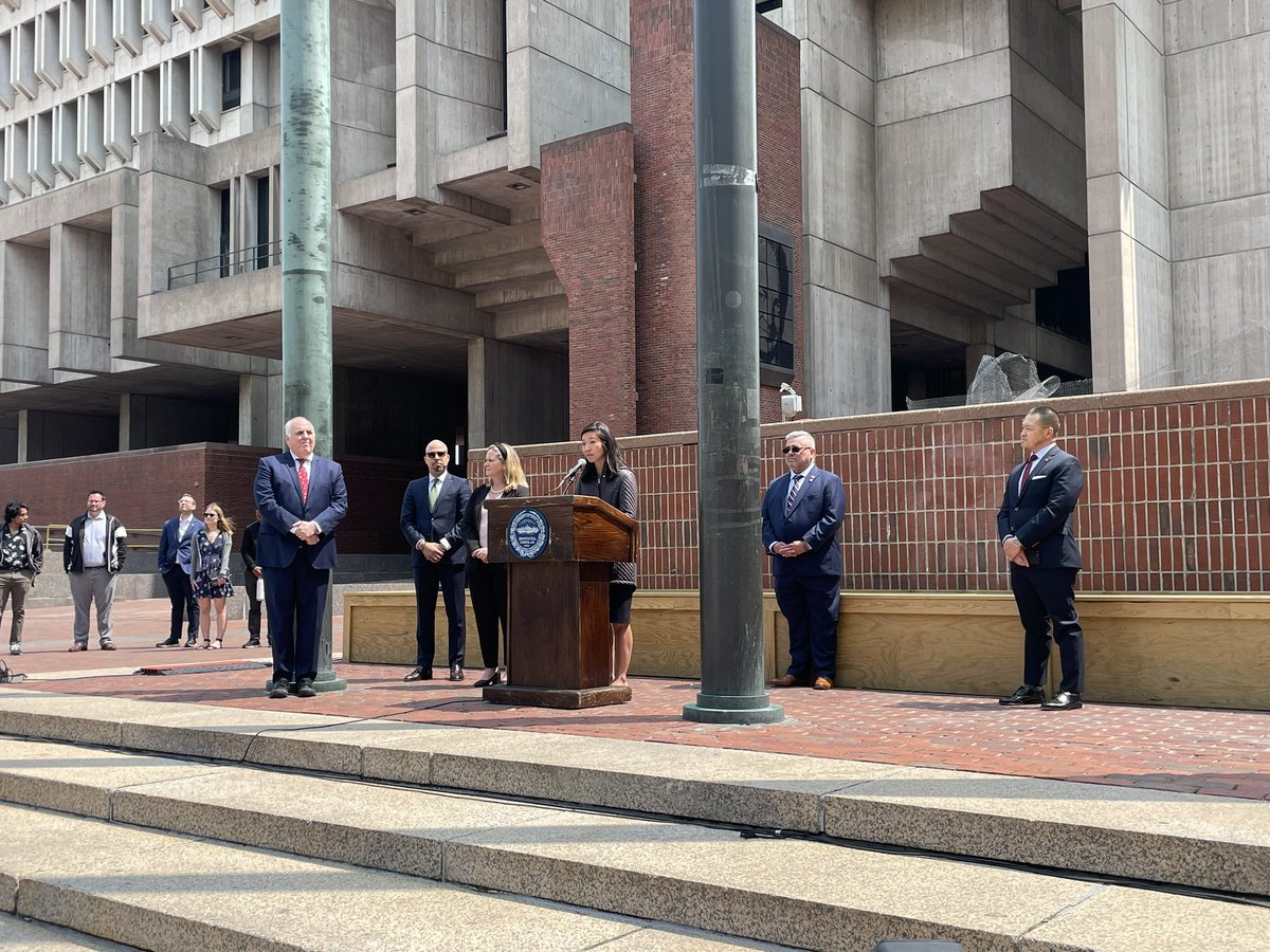 Mayor Wu speaks to the crowd at today's Armed Services and Military Spouse Celebration as <a href="/RobSantiagoVets/">Robert Santiago</a>, <a href="/ErinforBoston/">Erin Murphy</a>, <a href="/EdforBoston/">Ed Flynn 愛德華費連</a>, <a href="/BOSTONOHS/">Mayor's Office of Human Services</a> Chief Masso and Jeff Chin of <a href="/BlueStarFamily/">Blue Star Families 🇺🇸</a>  org looks on. Did you join us at the ceremony today? Tag @bostonvets in your photos!