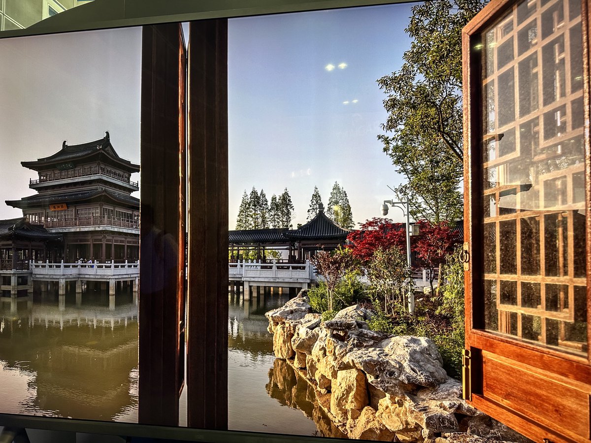 deltaphotonics's tweet image. What’s next- 16K 110” display. #displayweek