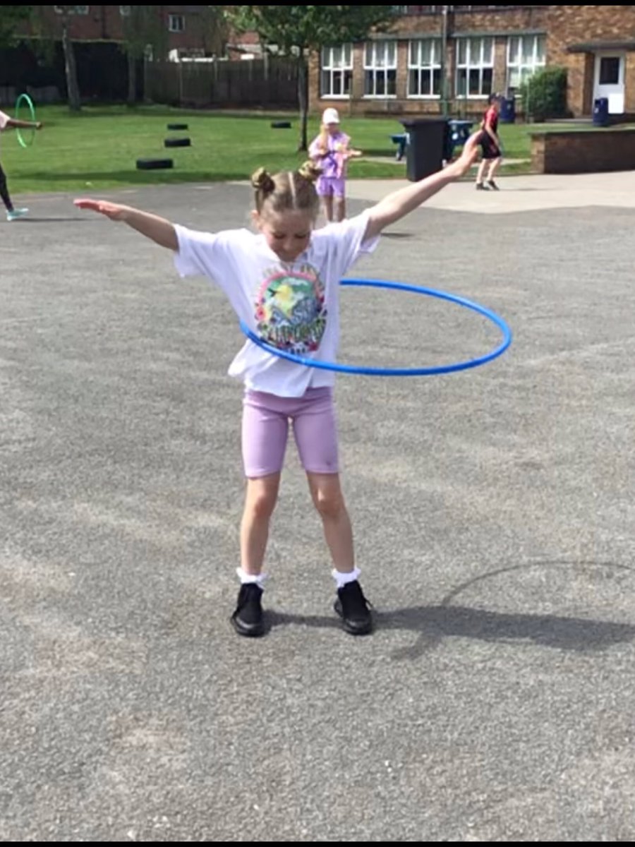 MrsBPrescotcp's tweet photo. Can you do the hula hoop challenge? @PCPTigers @PCP_Sport #pcpsportsweek https://t.co/81XoMLc3nT