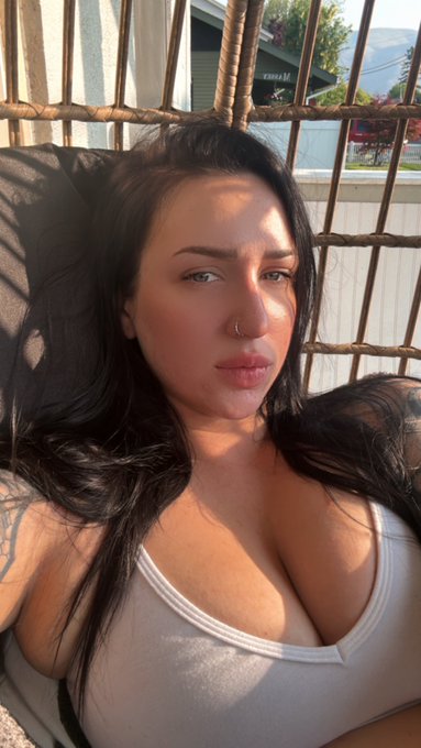 Good morning &hearts;️ https://t.co/0k5uqsmbUR